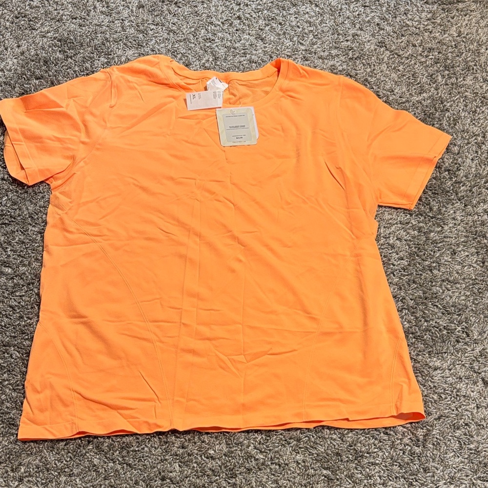 Fabletics Mad Mango - Orange Short Sleeve Tee